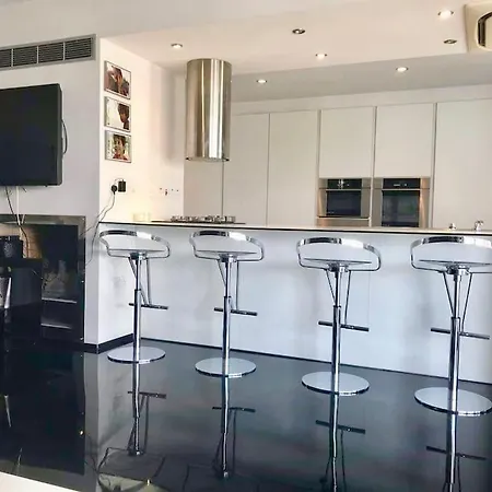 Apartamento Platform 357 San Souci Modern *